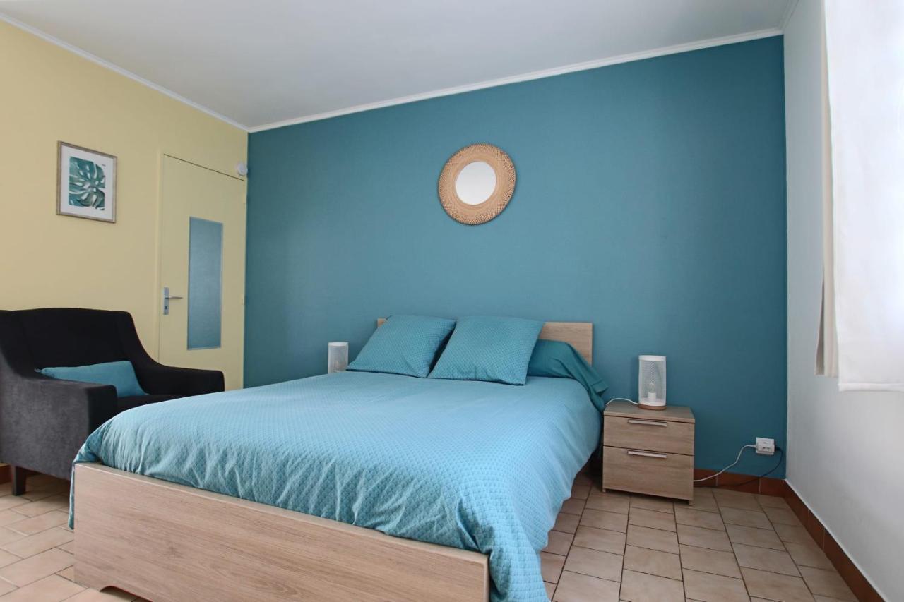 Appartement A Rochefort Bagian luar foto